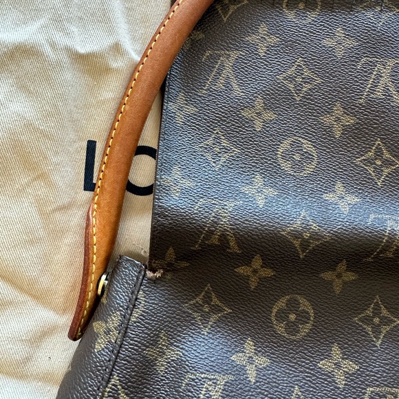 Looping Handbag Monogram Canvas Mini - Picture 9 of 13